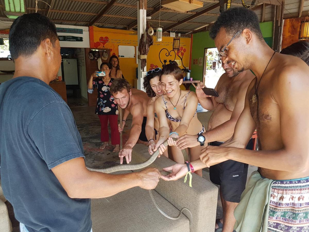 קו לנטה Slacklines Hostel מראה חיצוני תמונה